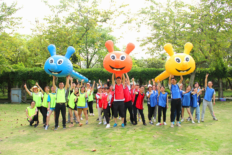 1556507079464072897.jpg 魔力毛毛虫_副本.jpg